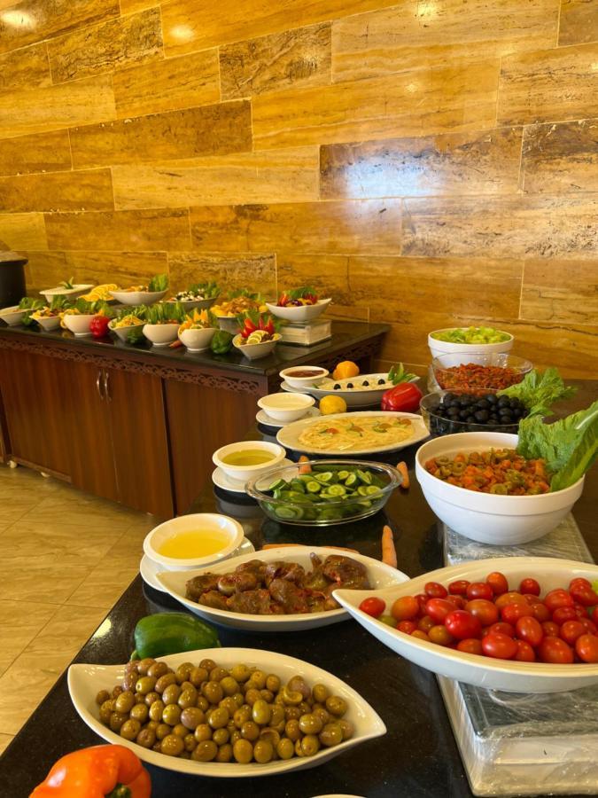 Esperanza Petra Bed & Breakfast Wadi Musa Ngoại thất bức ảnh
