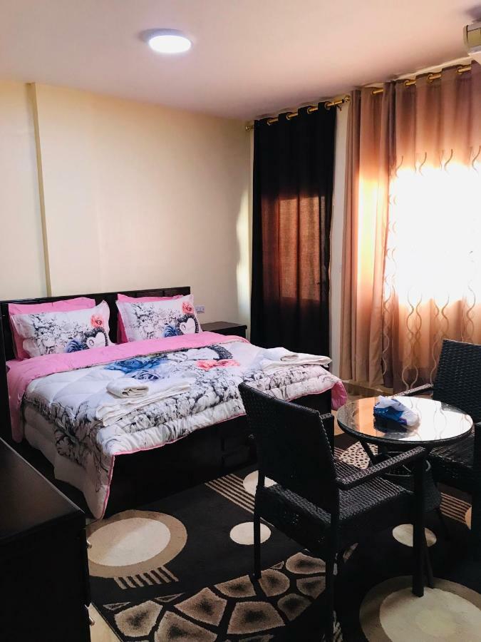 Esperanza Petra Bed & Breakfast Wadi Musa Ngoại thất bức ảnh